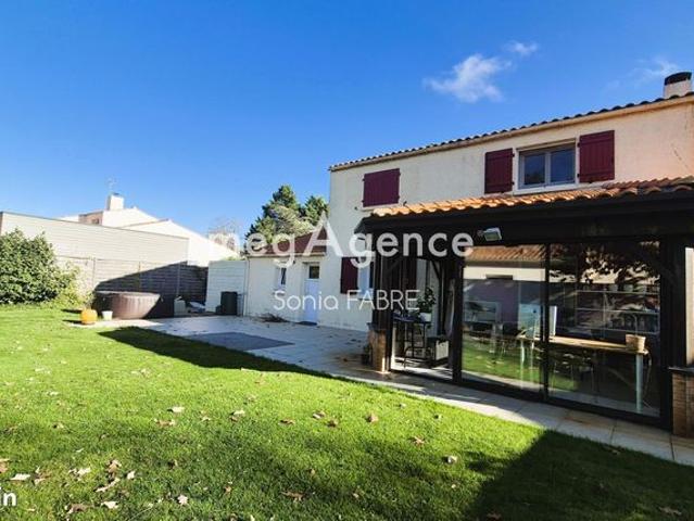 Maison 6 pièces 160 m²