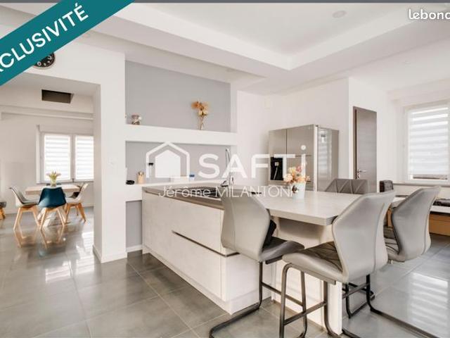 Maison 6 pièces 160 m²