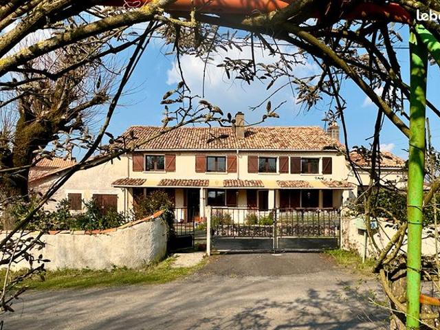 Maison 6 pièces 160 m²