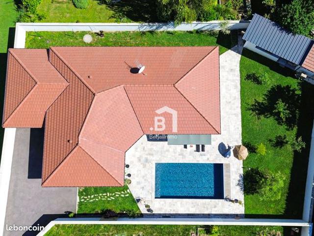 Maison 6 pièces 160 m²