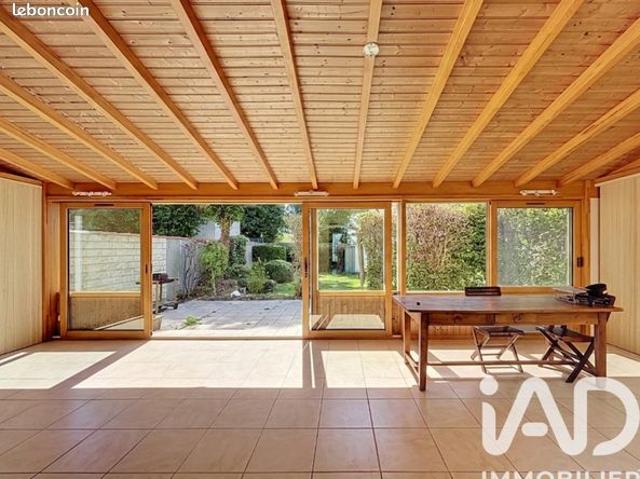 Maison 6 pièces 160 m²