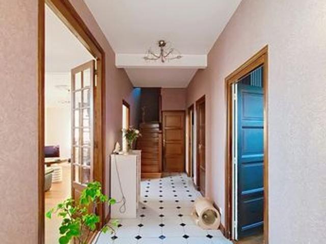 Maison 6 pièces 160 m²