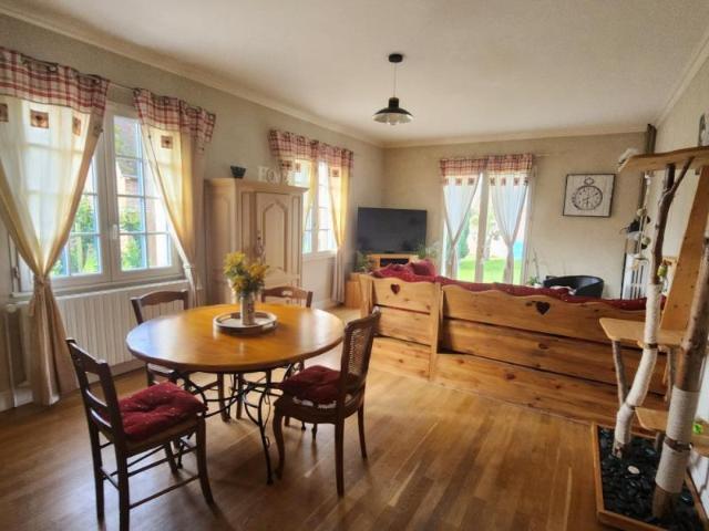 Maison 6 pièces 160 m²