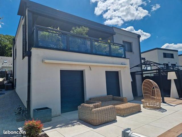 Maison 6 pièces 160 m²