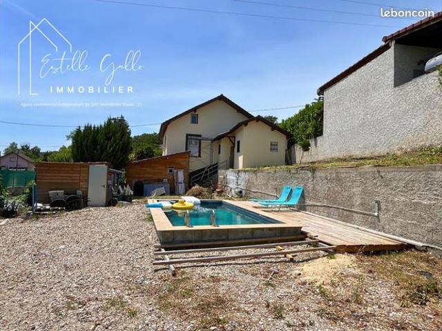 Maison 6 pièces 160 m²