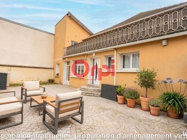 Maison 6 pièces 160 m²