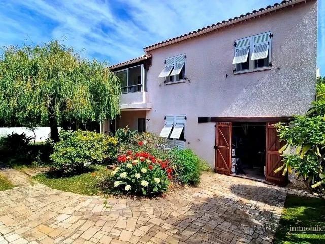 Maison 6 pièces 160 m²