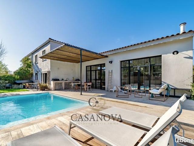 Maison 6 pièces 150 m²