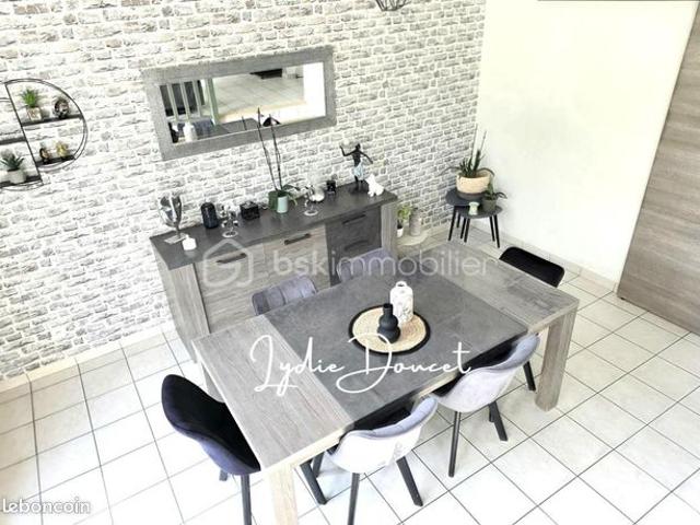 Maison 6 pièces 160 m²