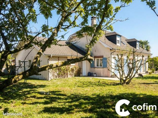 Maison 6 pièces 160 m²