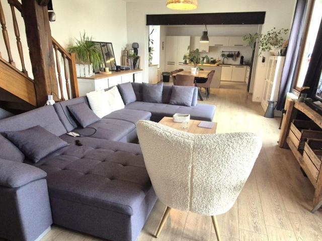 Maison 6 pièces 160 m²