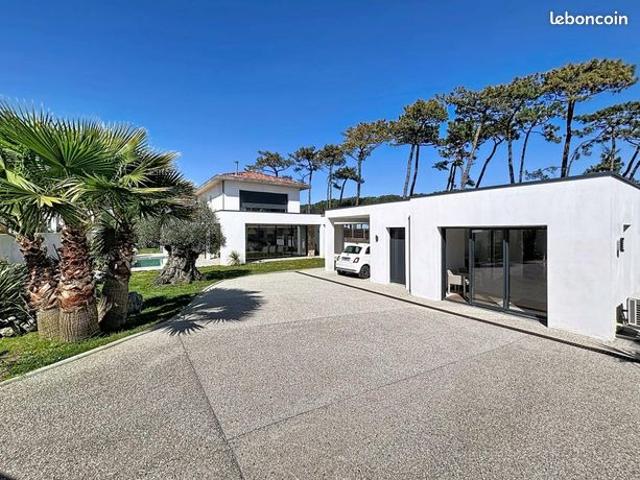 Maison 6 pièces 160 m²