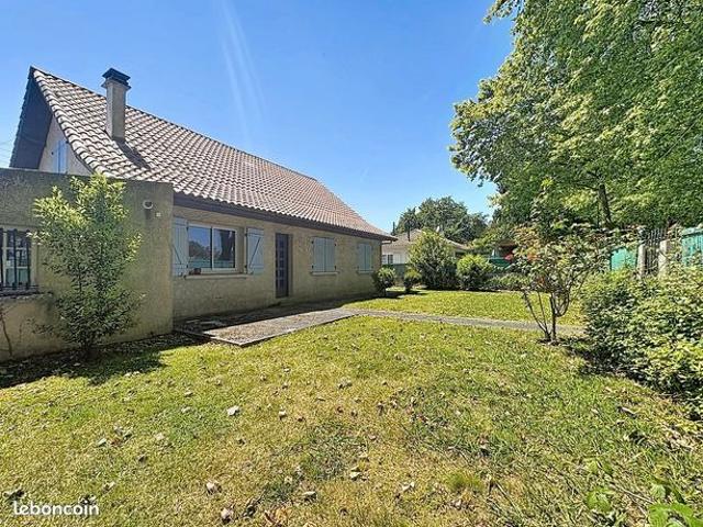 Maison 6 pièces 160 m²
