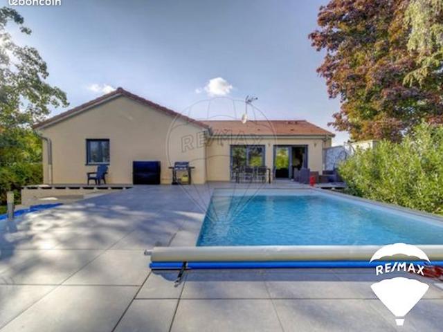 Maison 6 pièces 160 m²