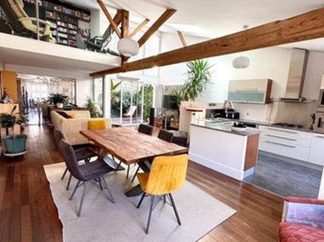 Maison 6 pièces 160 m²