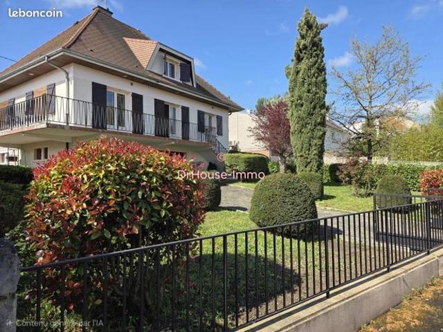 Maison 6 pièces 160 m²