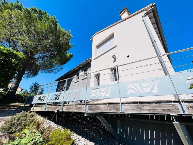 Maison 6 pièces 160 m²
