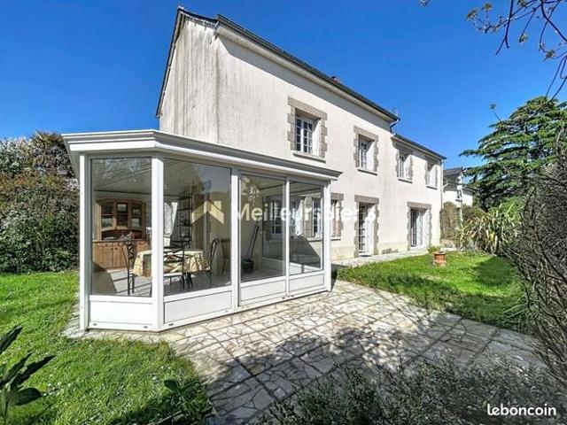 Maison 6 pièces 160 m²
