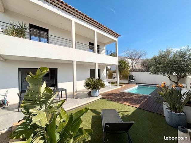 Maison 6 pièces 160 m²