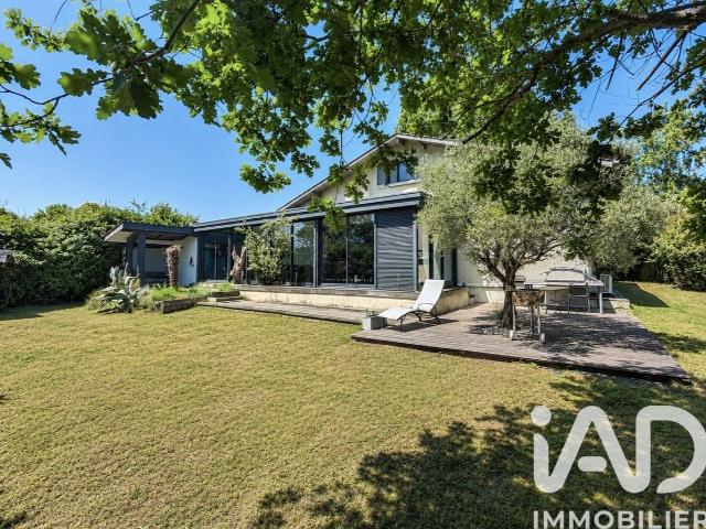 Maison 6 pièces 160 m²