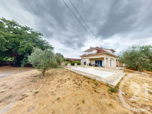 Maison 6 pièces 160 m²