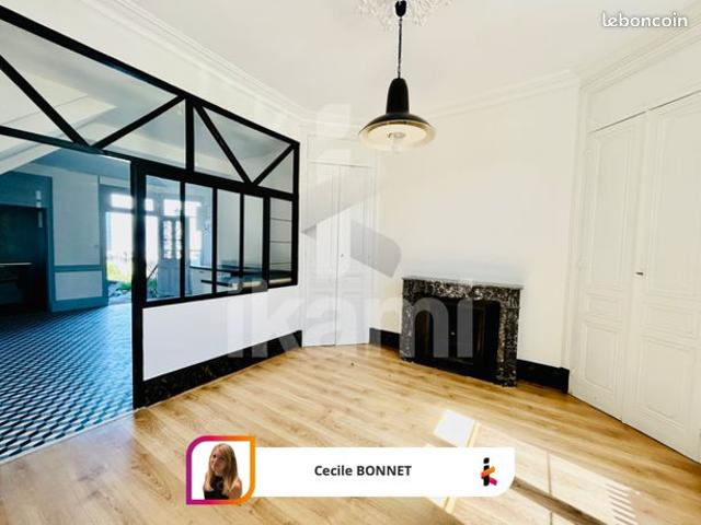 Maison 6 pièces 160 m²