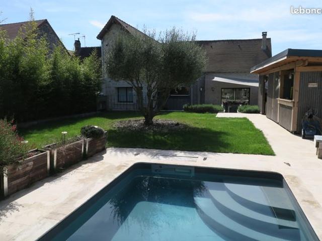 Maison 6 pièces 160 m²
