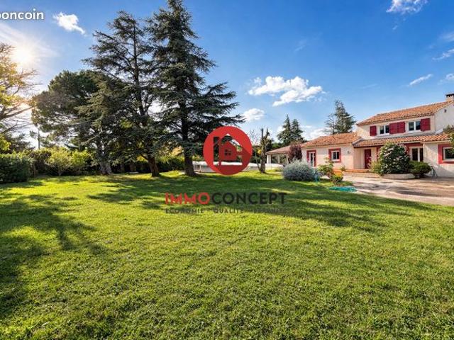 Maison 6 pièces 160 m²