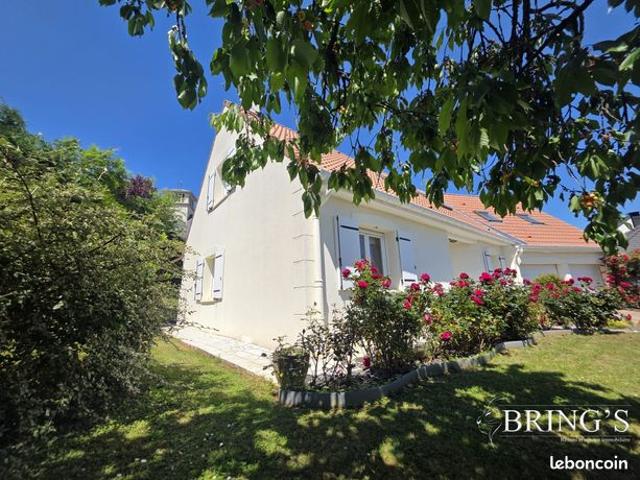 Maison 6 pièces 160 m²
