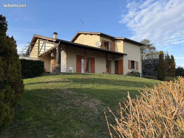 Maison 6 pièces 160 m²