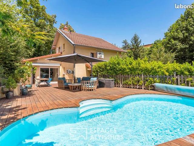 Maison 6 pièces 160 m²