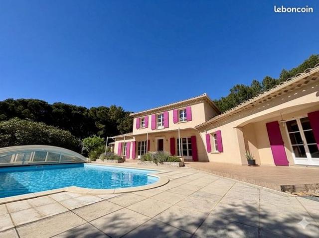 Maison 6 pièces 160 m²
