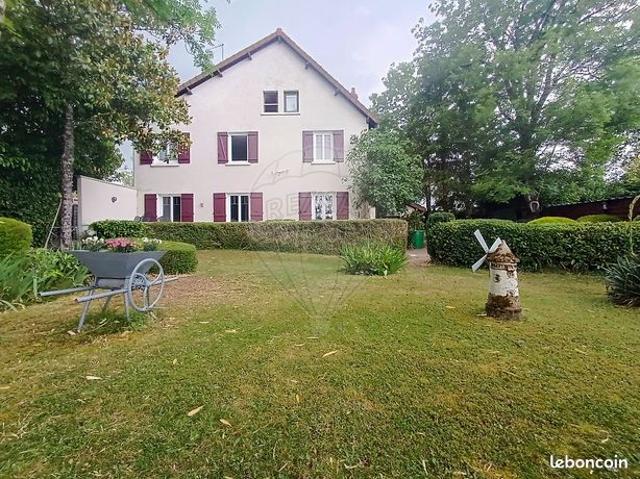 Maison 6 pièces 160 m²