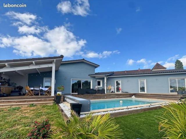 Maison 6 pièces 160 m²