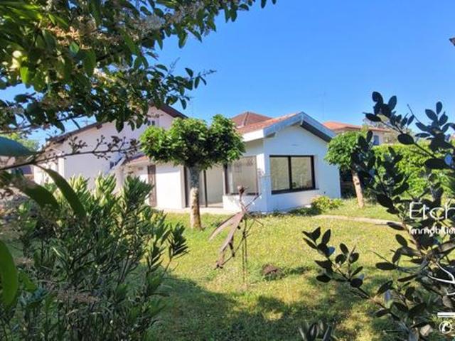Maison 6 pièces 160 m²