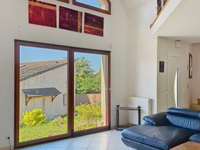 Maison 6 pièces 160 m²