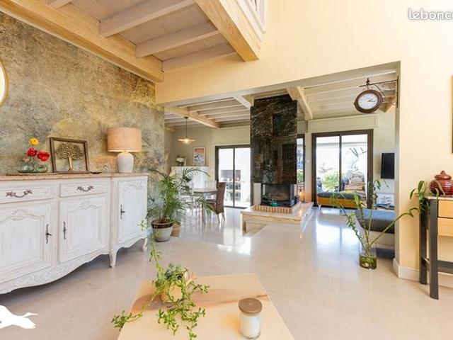 Maison 6 pièces 160 m²