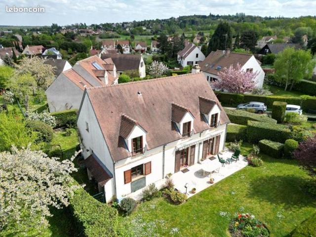 Maison 6 pièces 160 m²