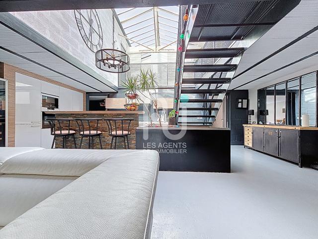 Maison 6 pièces 160 m²