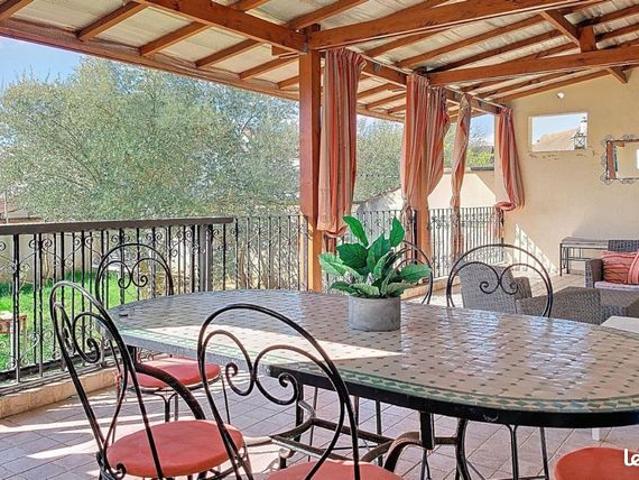 Maison 6 pièces 160 m²
