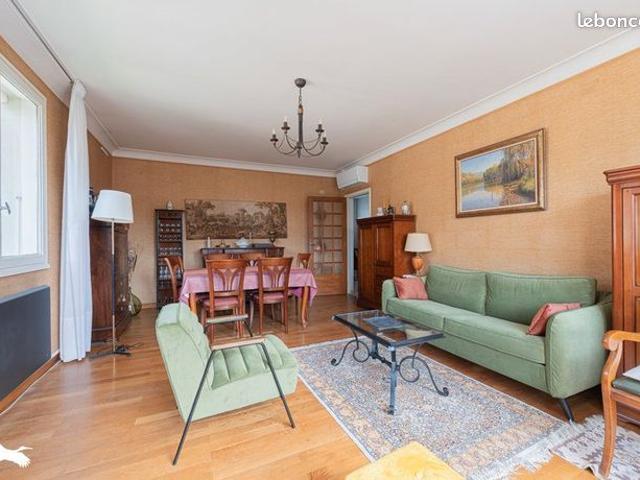 Maison 6 pièces 160 m²