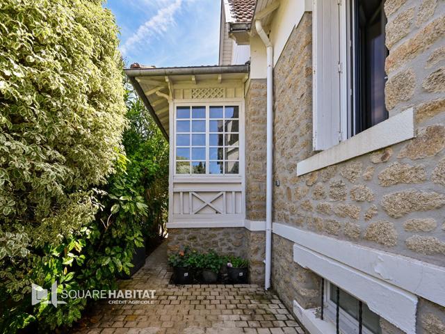 Maison 6 pièces 160 m²
