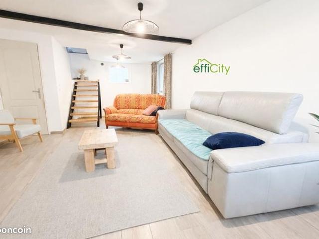 Maison 6 pièces 160 m²