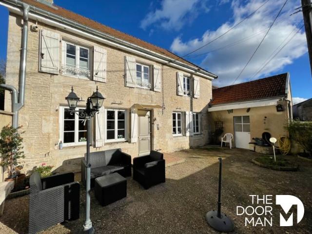 Maison 6 pièces 160 m²