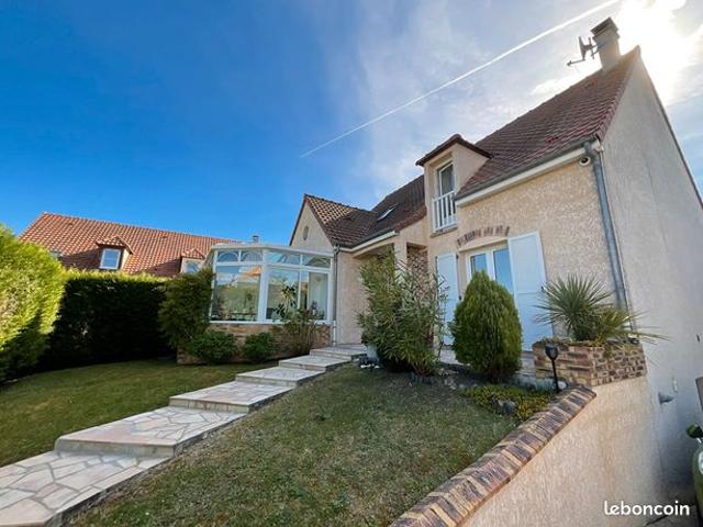 Maison 6 pièces 160 m²