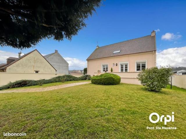 Maison 6 pièces 160 m²
