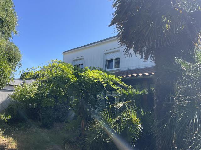 Maison 6 pièces 160 m²