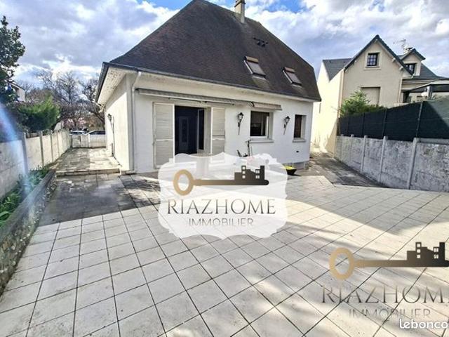 Maison 6 pièces 160 m²