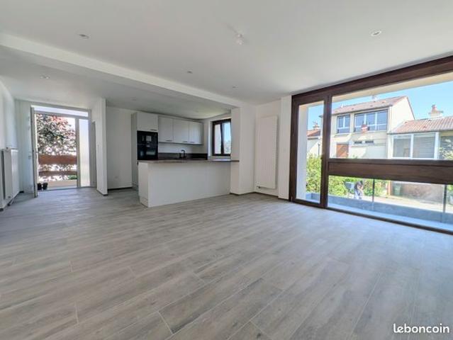 Maison 6 pièces 160 m²