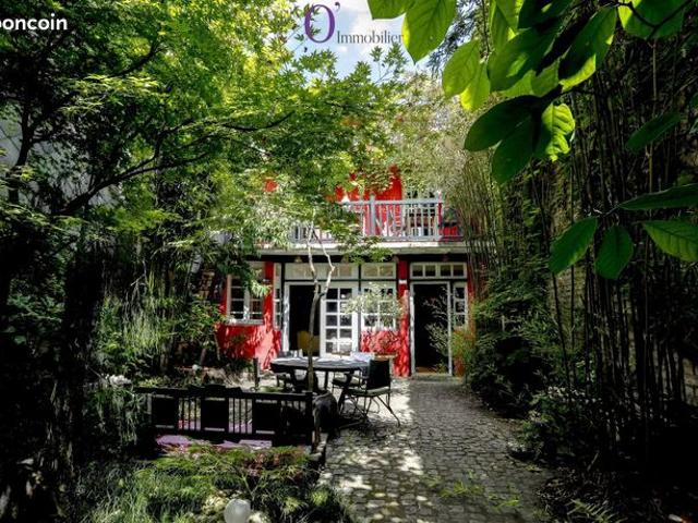 Maison 6 pièces 160 m²